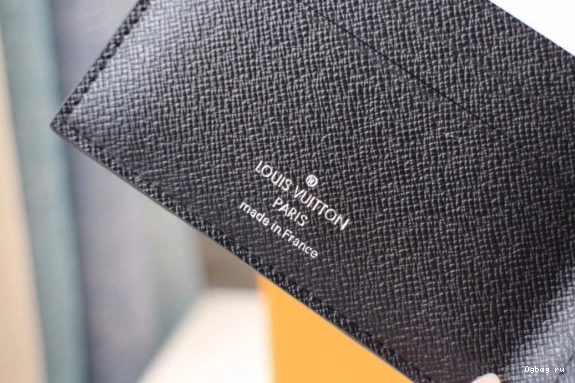 VUITTON LOUIS AMERIGO WALLET 0723